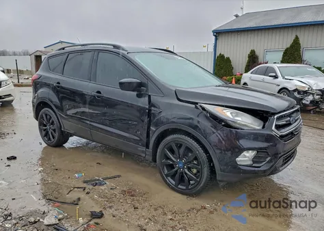 2019 Ford Escape Se z USA, uszkodzony, nr VIN 1FMCU0GD8KUB54053
